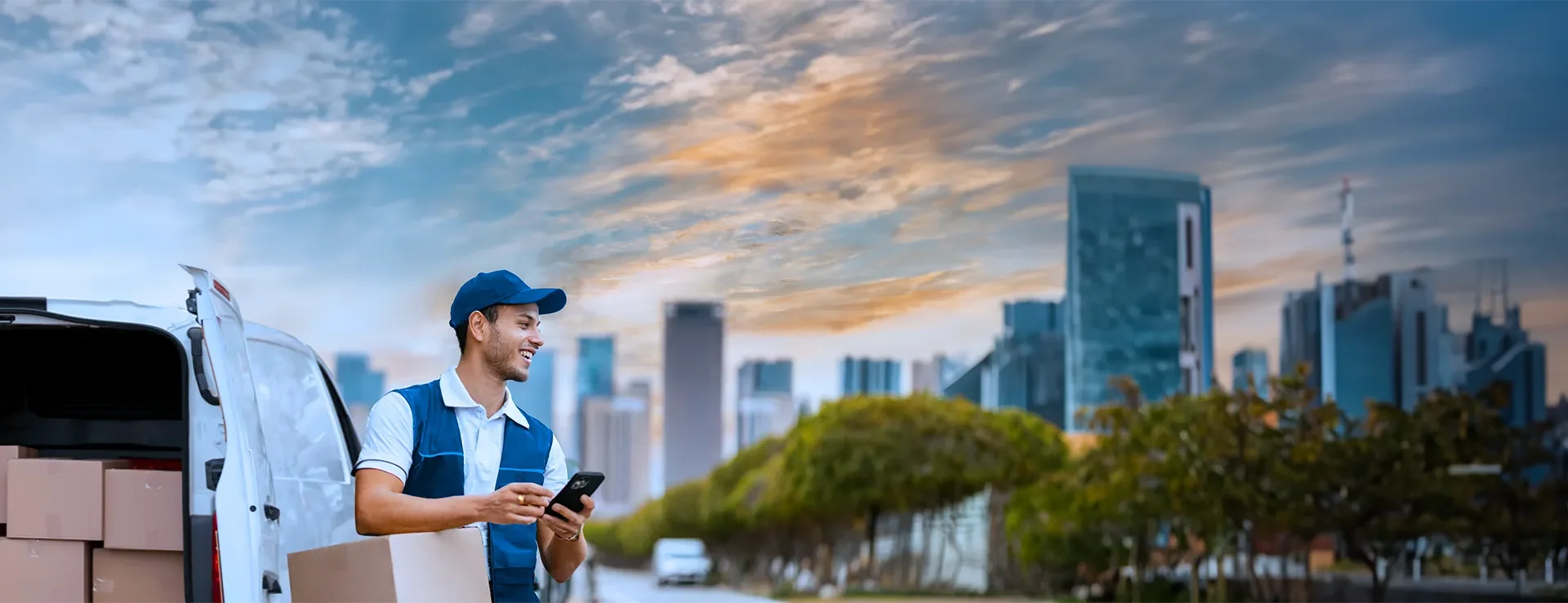 Repartidor utilizando la app Handy